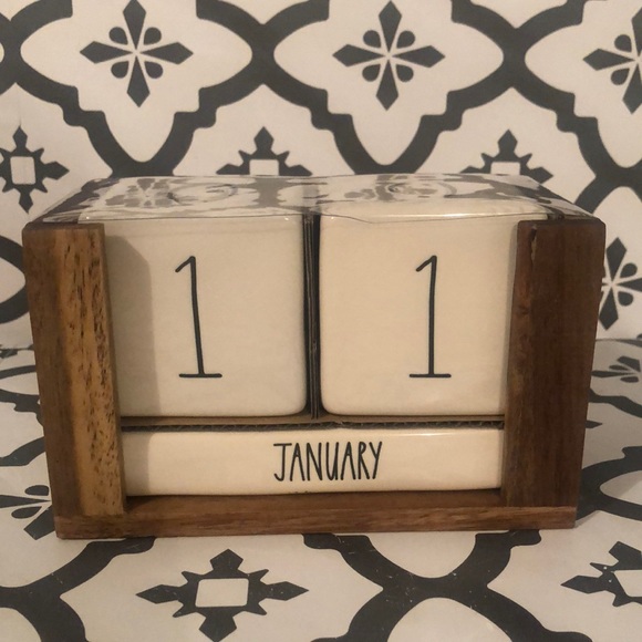 Rae Dunn Other - Rae Dunn Block Calendar